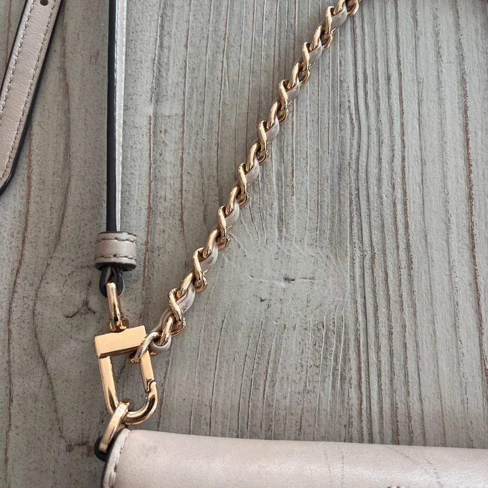 Tory Burch Savannah clutch Quilted light pink purse
